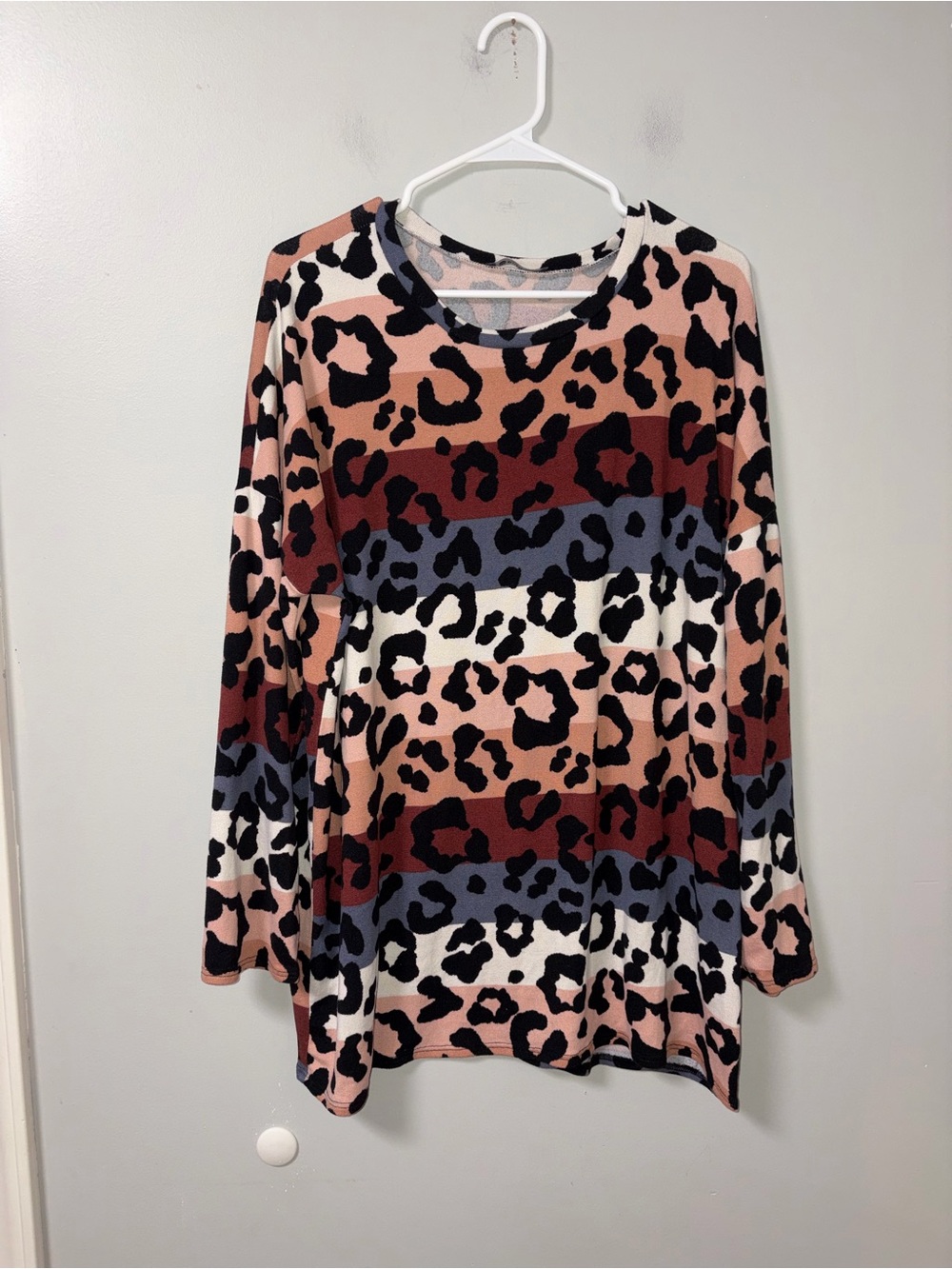 BomBom Multicolor Color Block Leopard Print Tunic Top Long Sleeve XL Fall Cozy